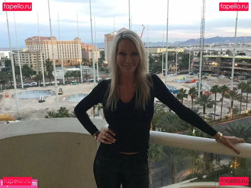 Emma Starr Onlyfans Photo Gallery 