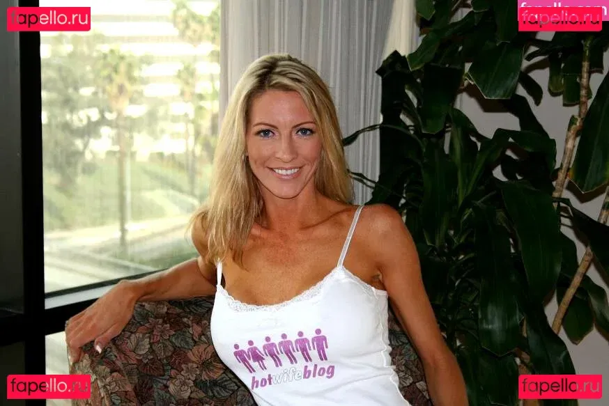 Emma Starr Onlyfans Photo Gallery 