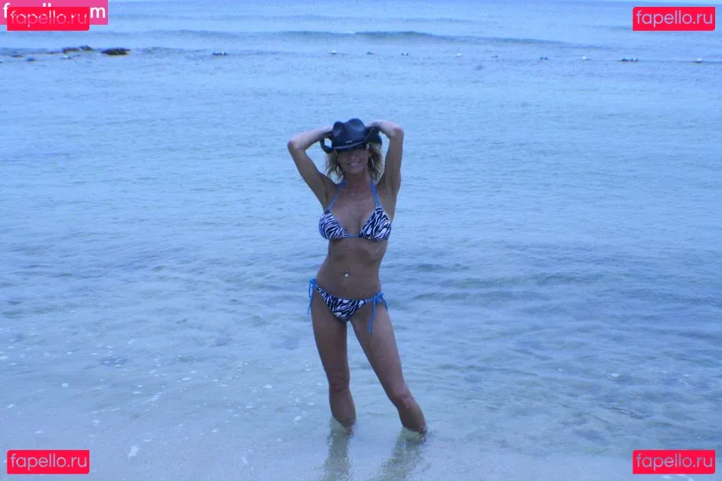 Emma Starr Onlyfans Photo Gallery 