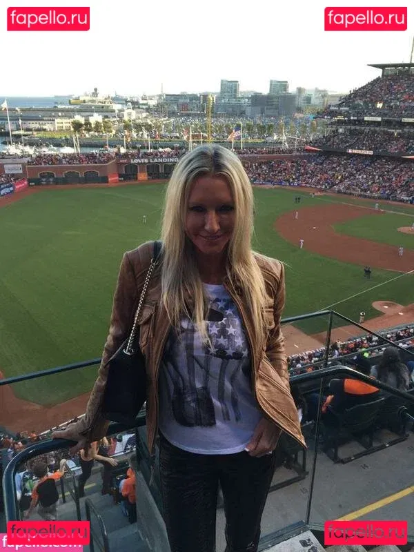 Emma Starr Onlyfans Photo Gallery 