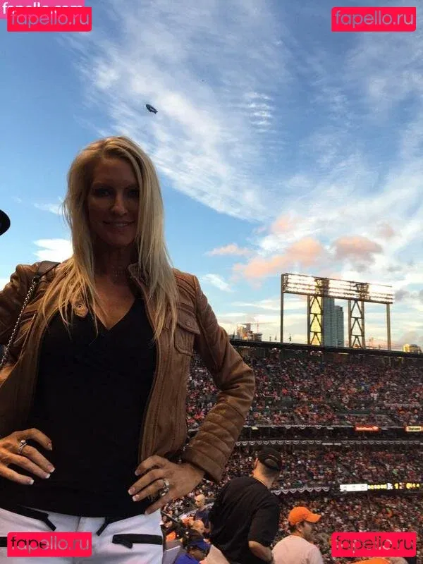 Emma Starr Onlyfans Photo Gallery 