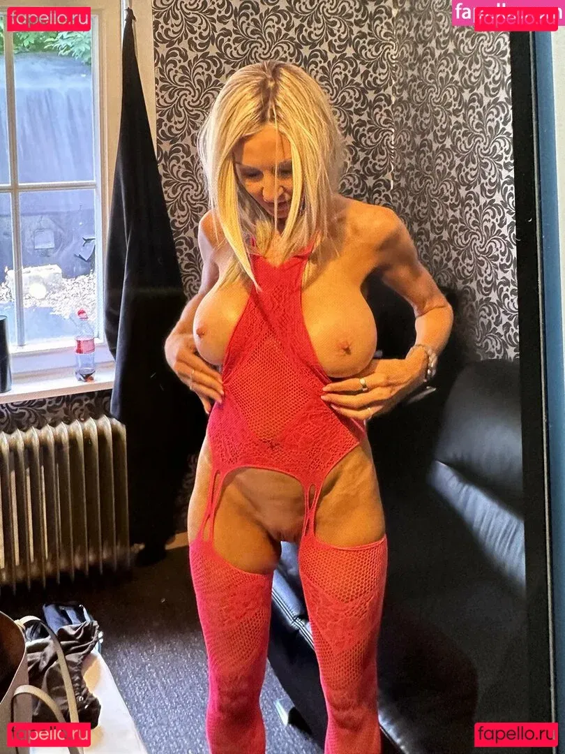 Emma Starr Onlyfans Photo Gallery 