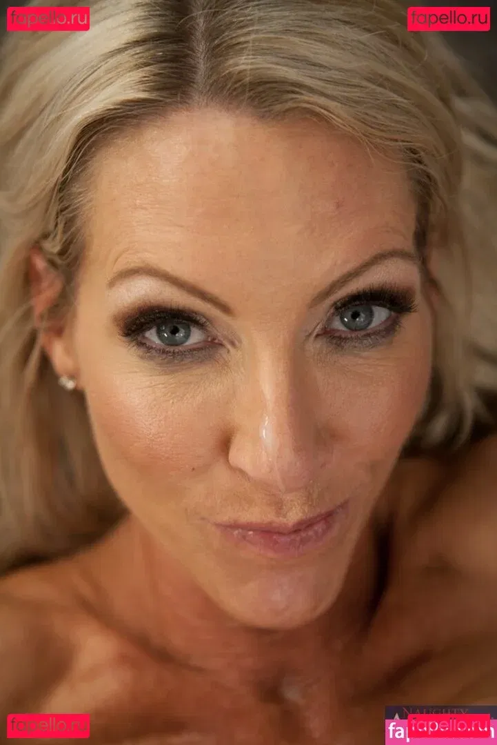 Emma Starr Onlyfans Photo Gallery 