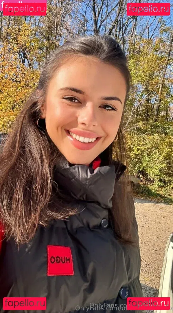 lilkristi Onlyfans Photo Gallery 