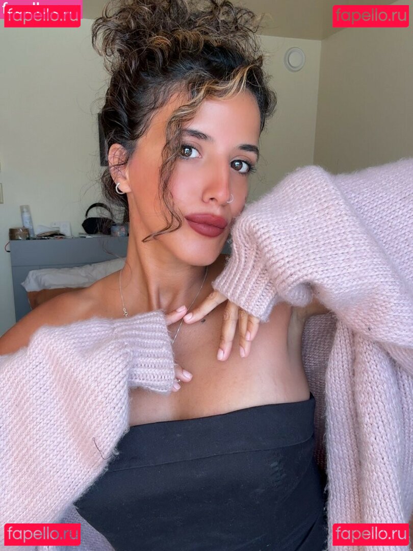 Oshi.az Nude Onlyfans Photo 5
