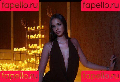 Noa Saez Onlyfans Photo Gallery 