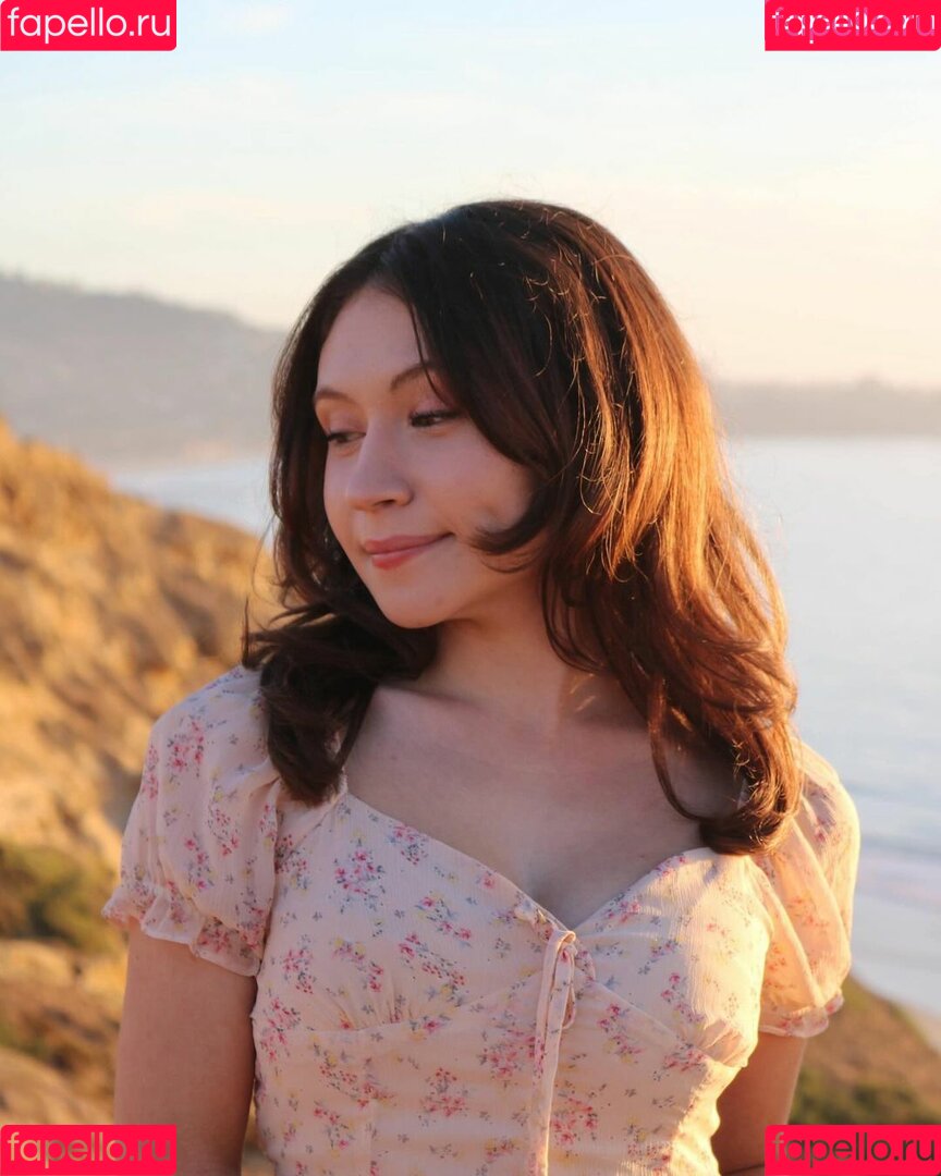 SabrinASMR Onlyfans Photo Gallery 