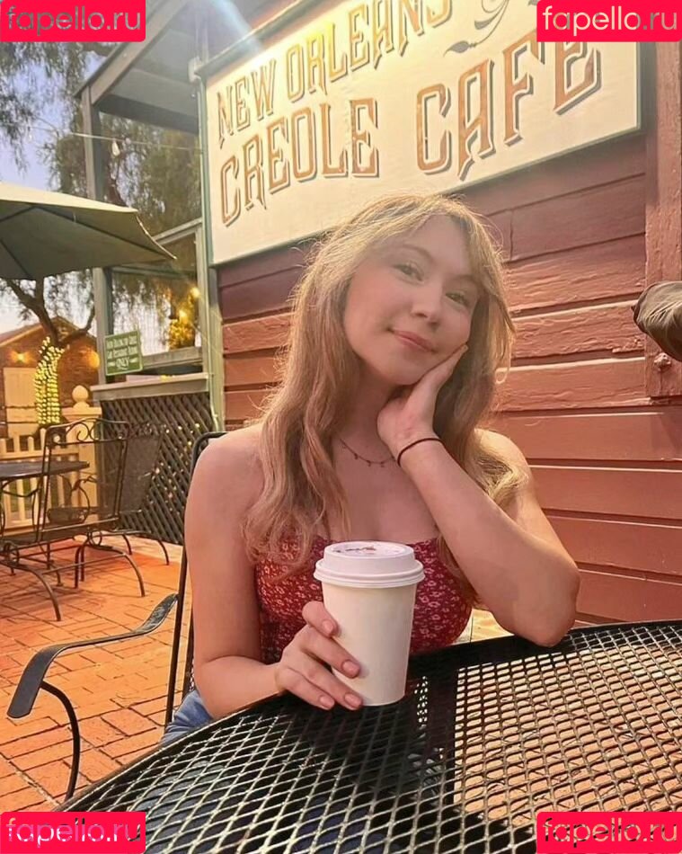 SabrinASMR Onlyfans Photo Gallery 