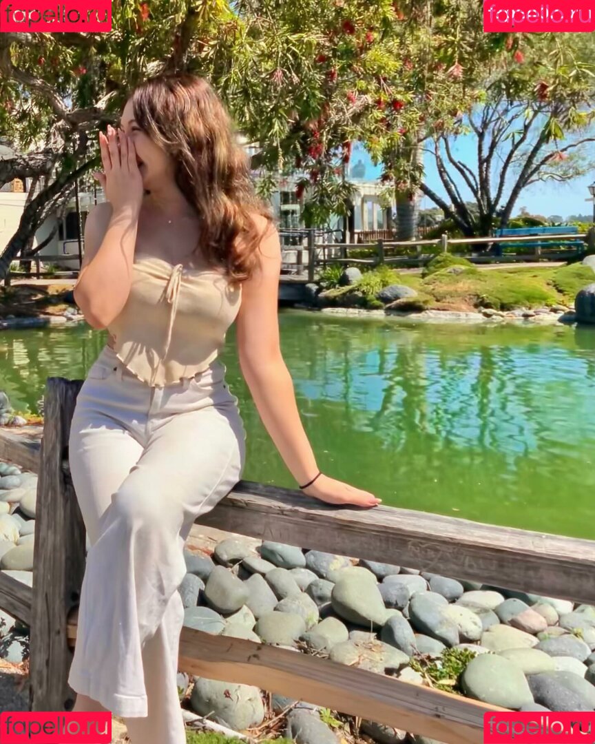 SabrinASMR Onlyfans Photo Gallery 