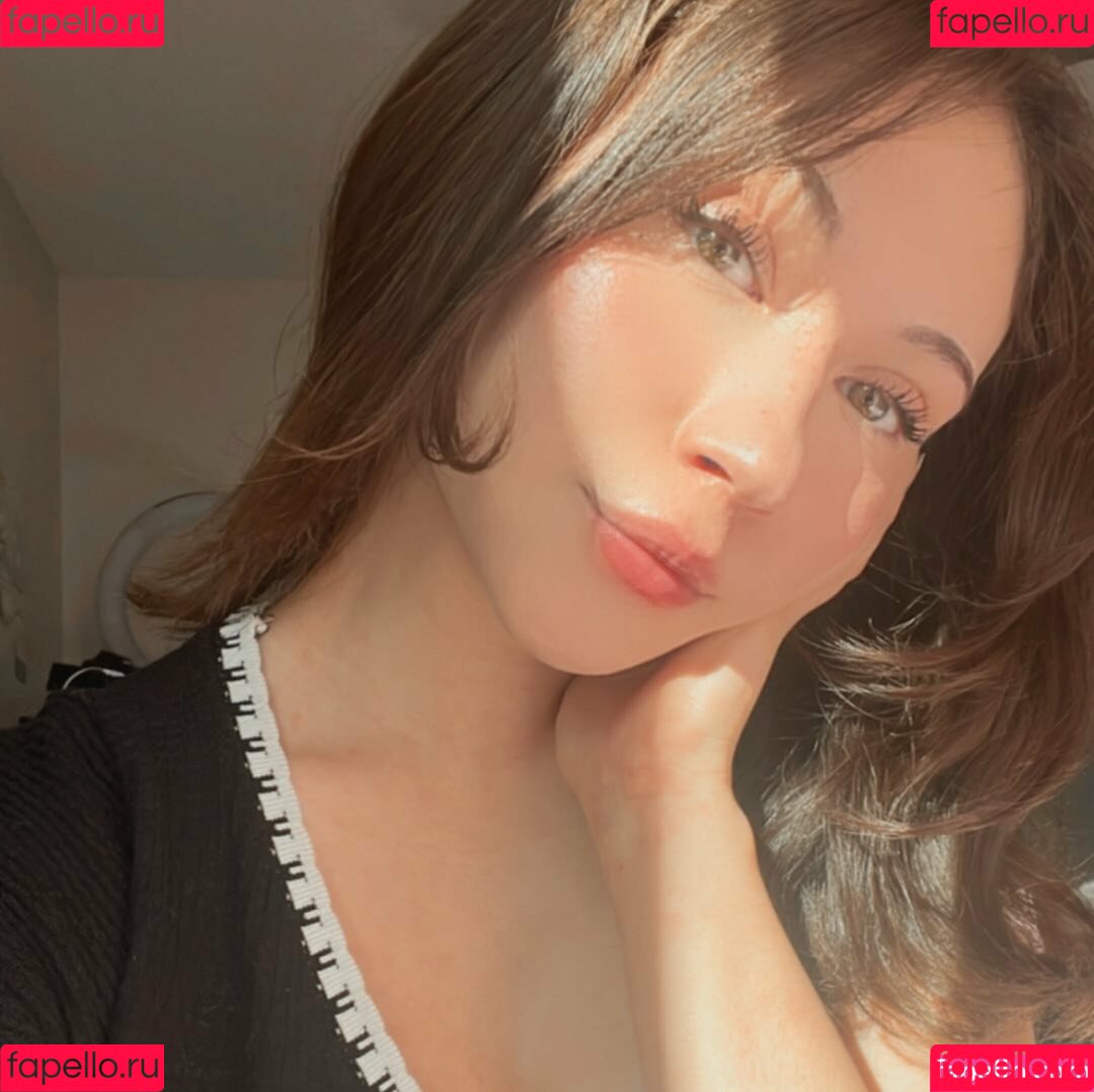 SabrinASMR Onlyfans Photo Gallery 