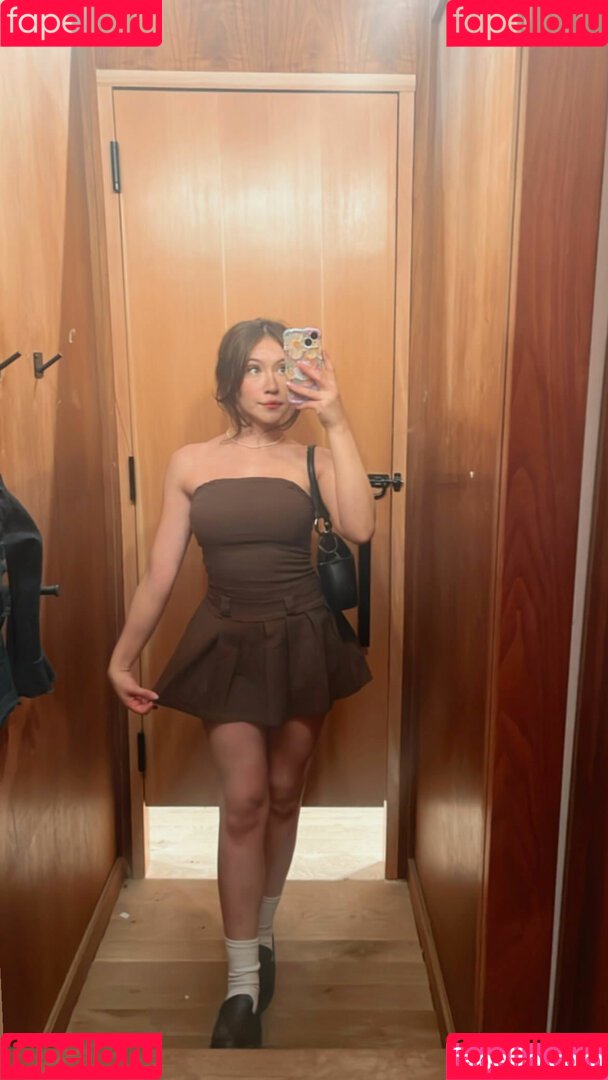 SabrinASMR Onlyfans Photo Gallery 