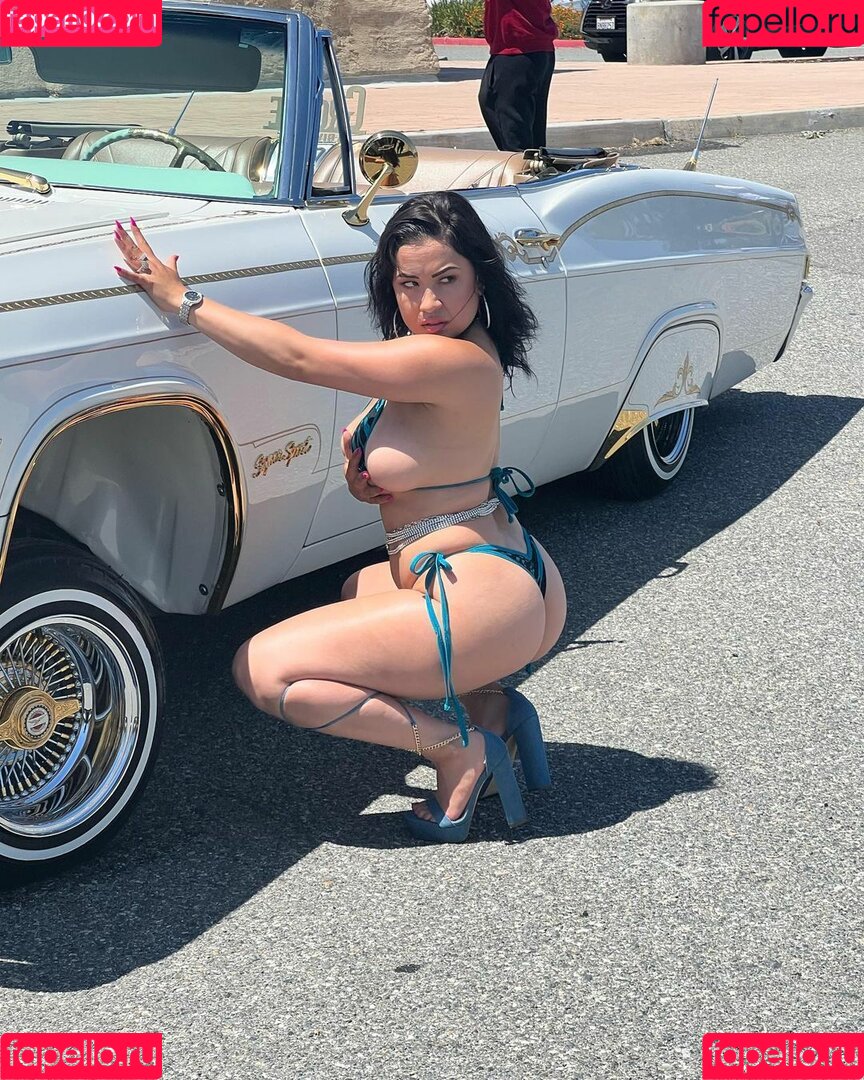 lizzywurst Onlyfans Photo Gallery 