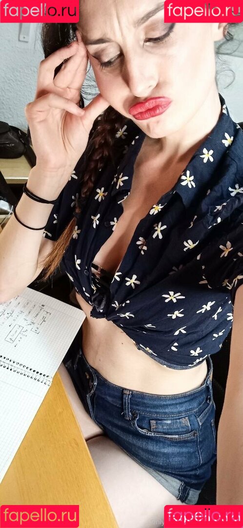 maddiesohot Onlyfans Photo Gallery 