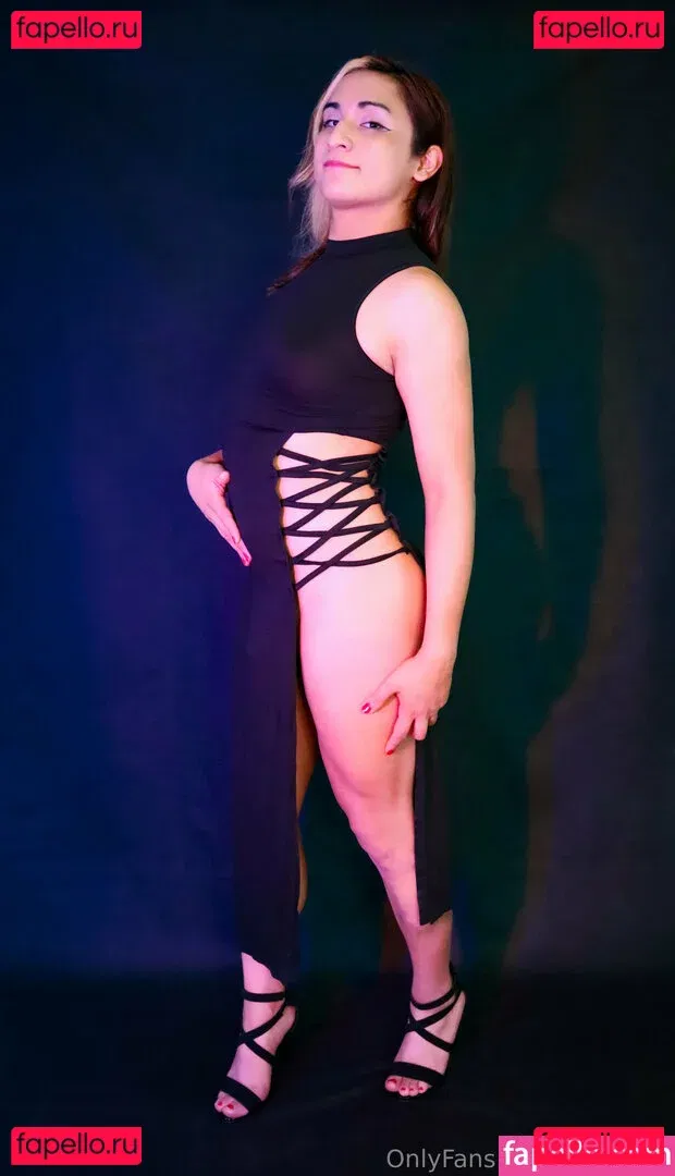 aikacode Onlyfans Photo Gallery 