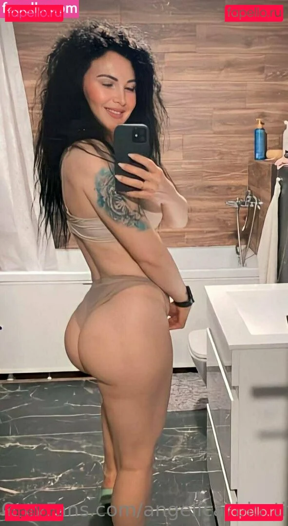 angelica_big_tits Onlyfans Photo Gallery 