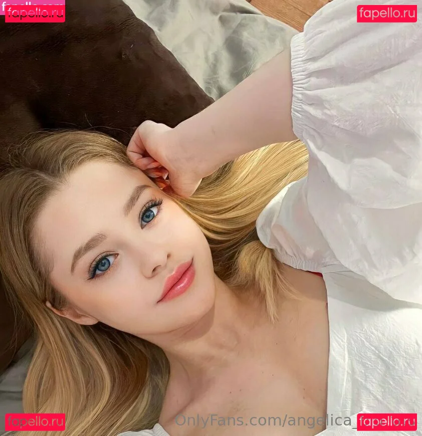 angelica_big_tits Onlyfans Photo Gallery 