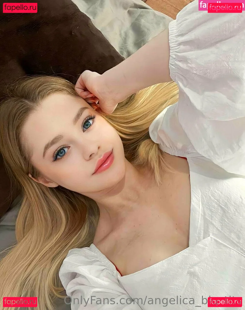 angelica_big_tits Onlyfans Photo Gallery 