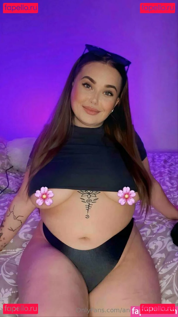 angelica_big_tits Onlyfans Photo Gallery 