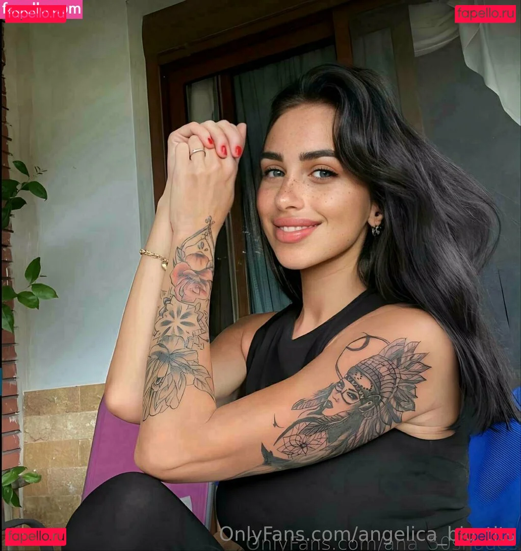 angelica_big_tits Onlyfans Photo Gallery 