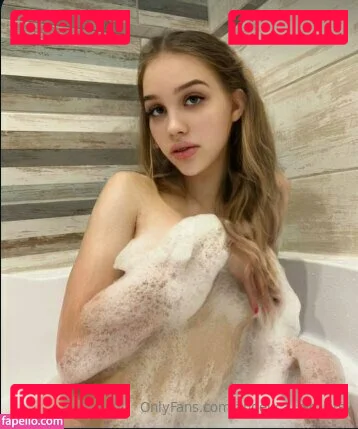 angelica_big_tits Onlyfans Photo Gallery 