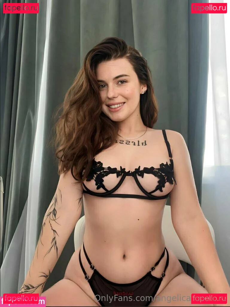 angelica_big_tits Onlyfans Photo Gallery 