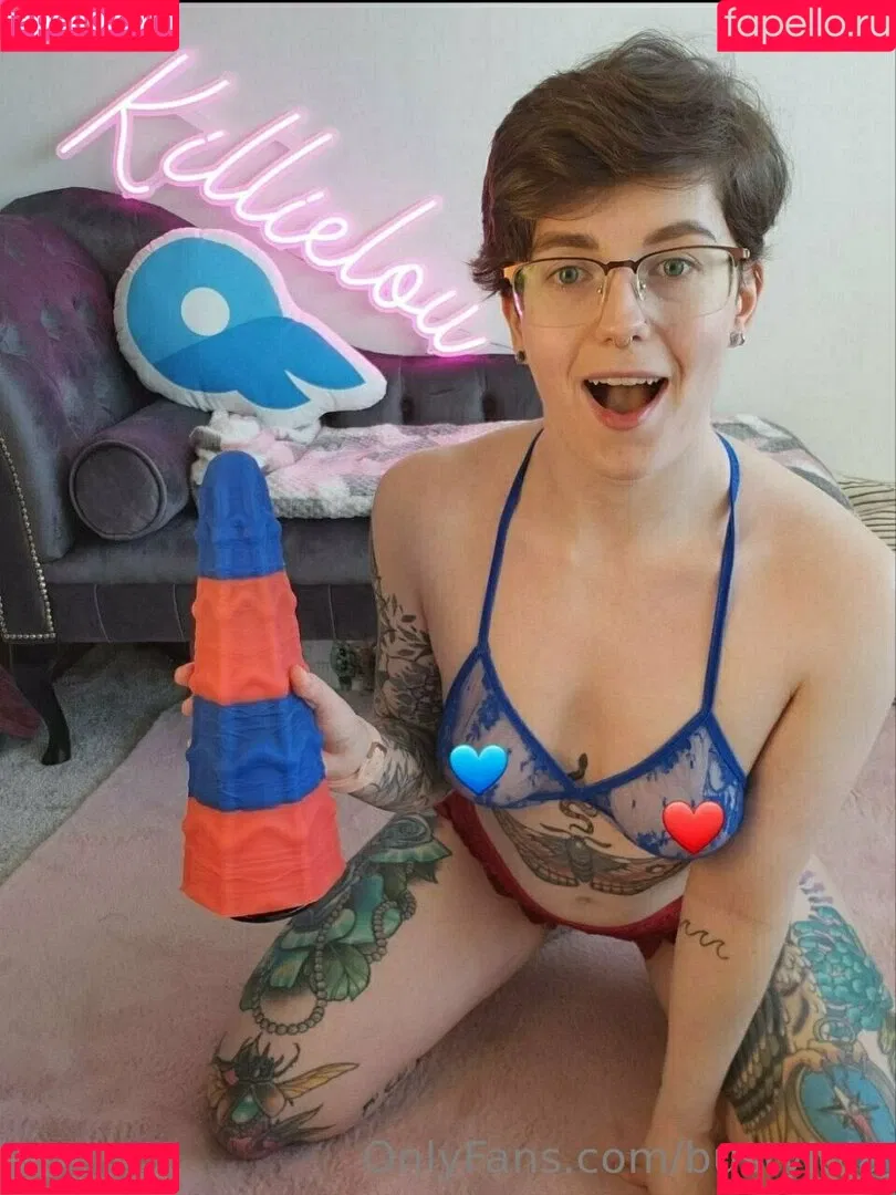bustylola Onlyfans Photo Gallery 