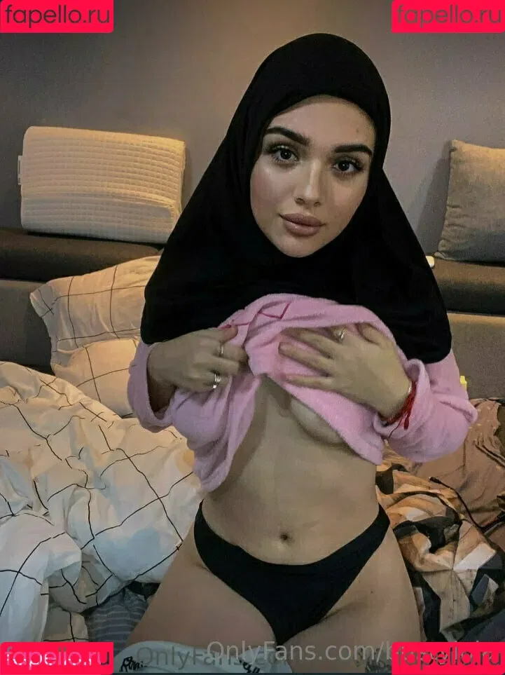 bustylola Onlyfans Photo Gallery 