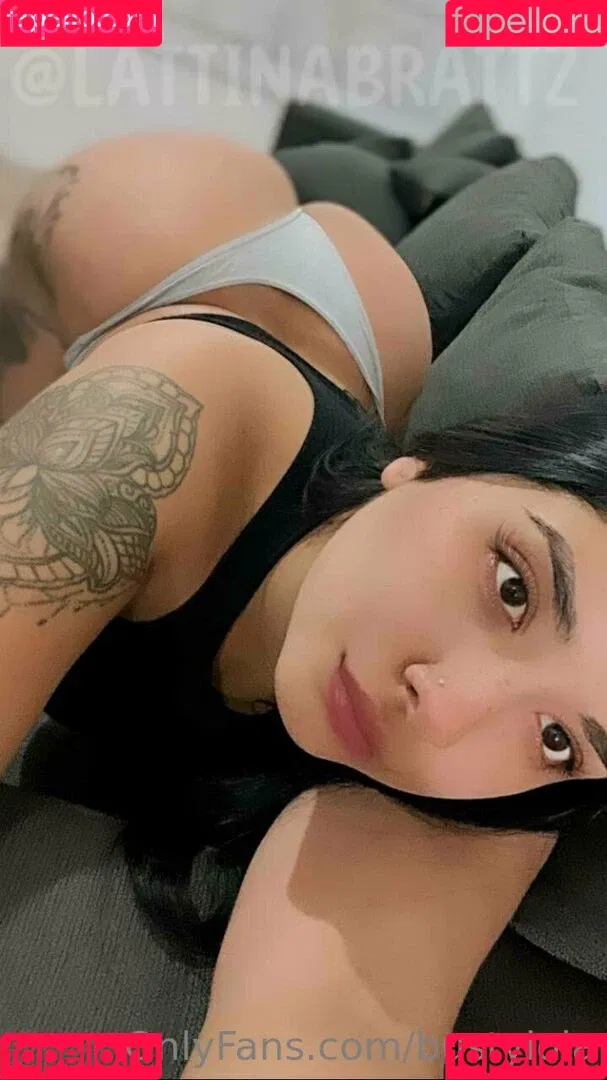 bustylola Onlyfans Photo Gallery 