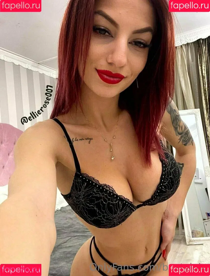bustylola Onlyfans Photo Gallery 