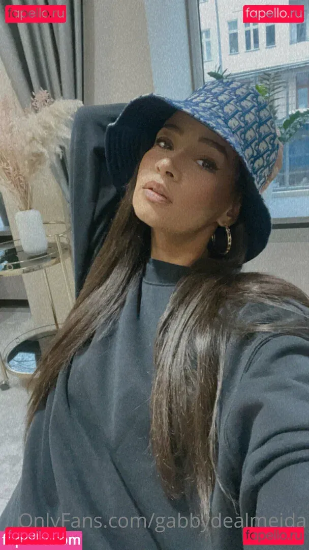gabbydealmeida Onlyfans Photo Gallery 