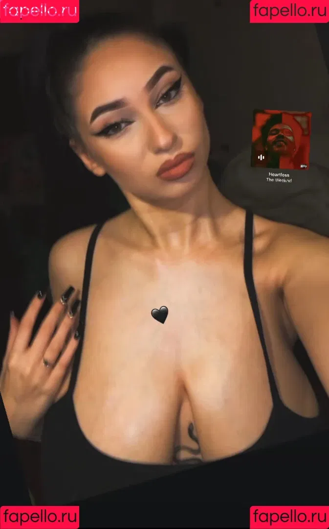 annna.am Onlyfans Photo Gallery 
