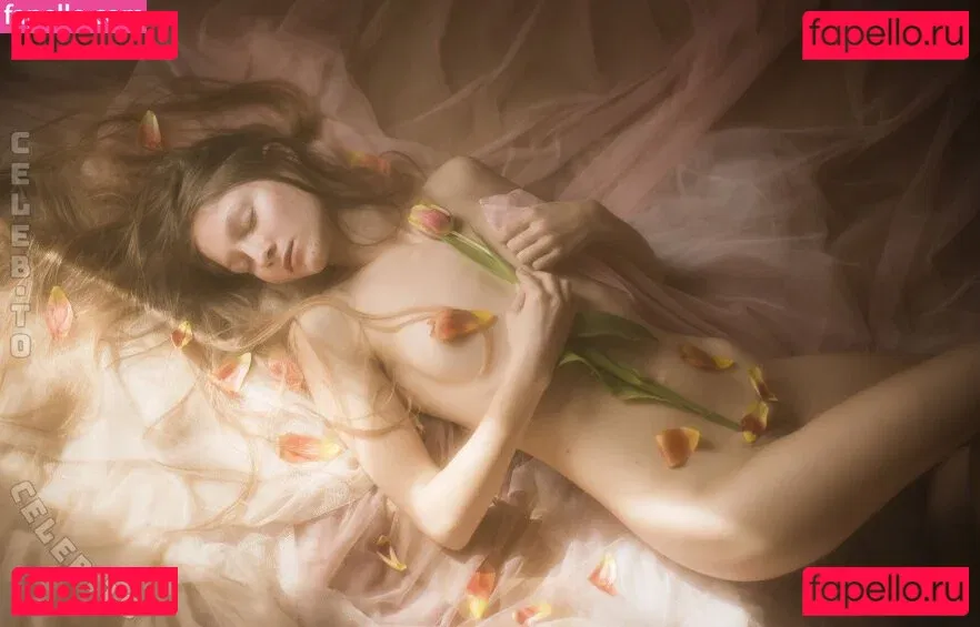 annna.am Onlyfans Photo Gallery 