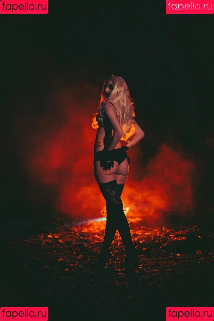 BloodyNyuu Onlyfans Photo Gallery 
