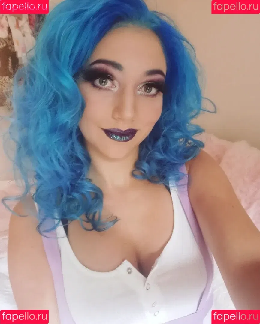 BloodyNyuu Onlyfans Photo Gallery 