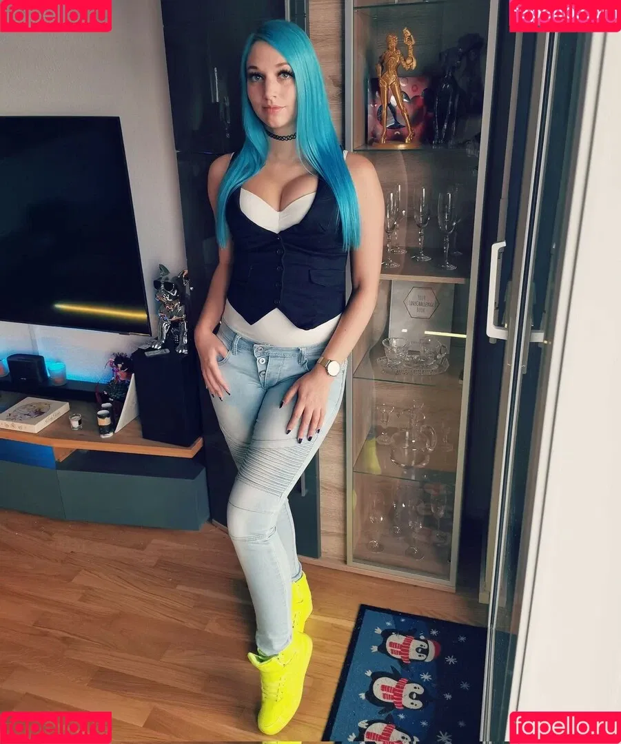 BloodyNyuu Onlyfans Photo Gallery 