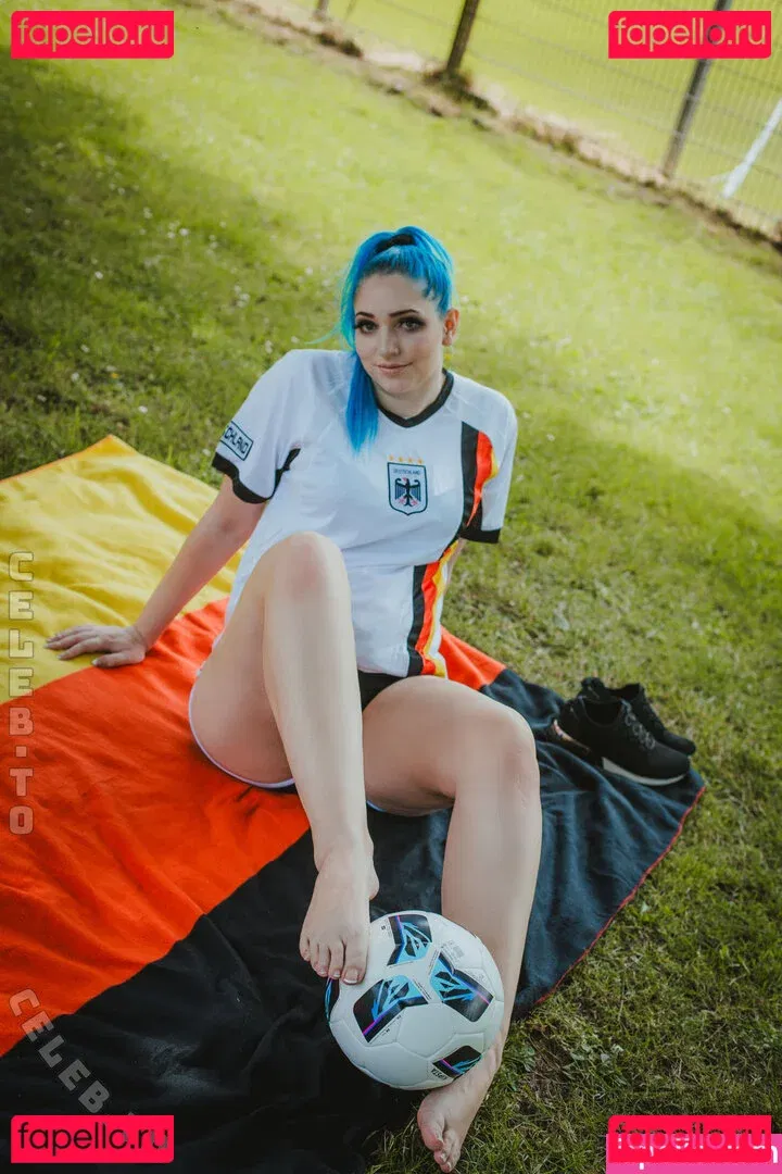 BloodyNyuu Onlyfans Photo Gallery 