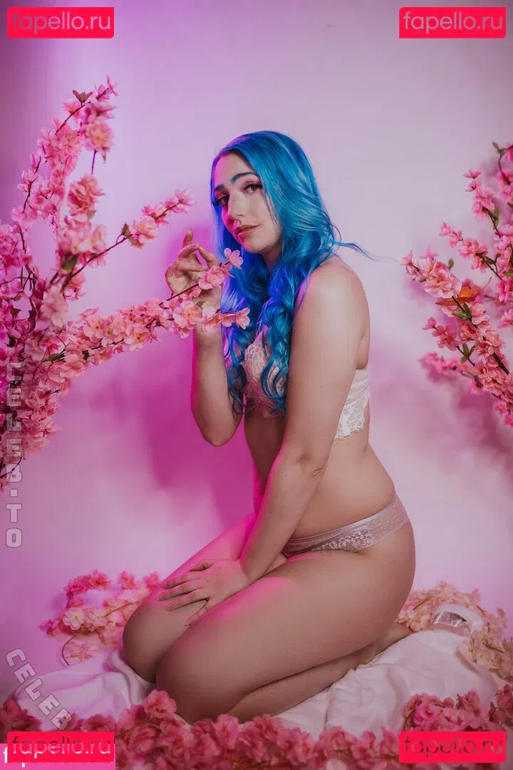 BloodyNyuu Onlyfans Photo Gallery 