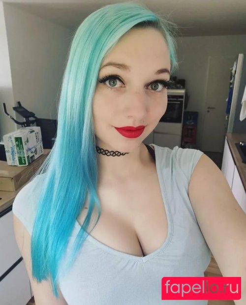 BloodyNyuu Onlyfans Photo Gallery 