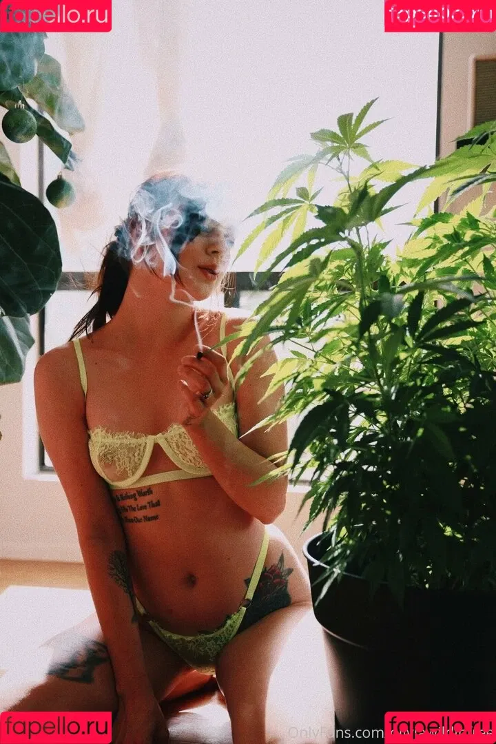 oliviawildinfree Onlyfans Photo Gallery 