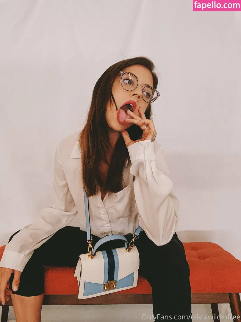 oliviawildinfree Onlyfans Photo Gallery 