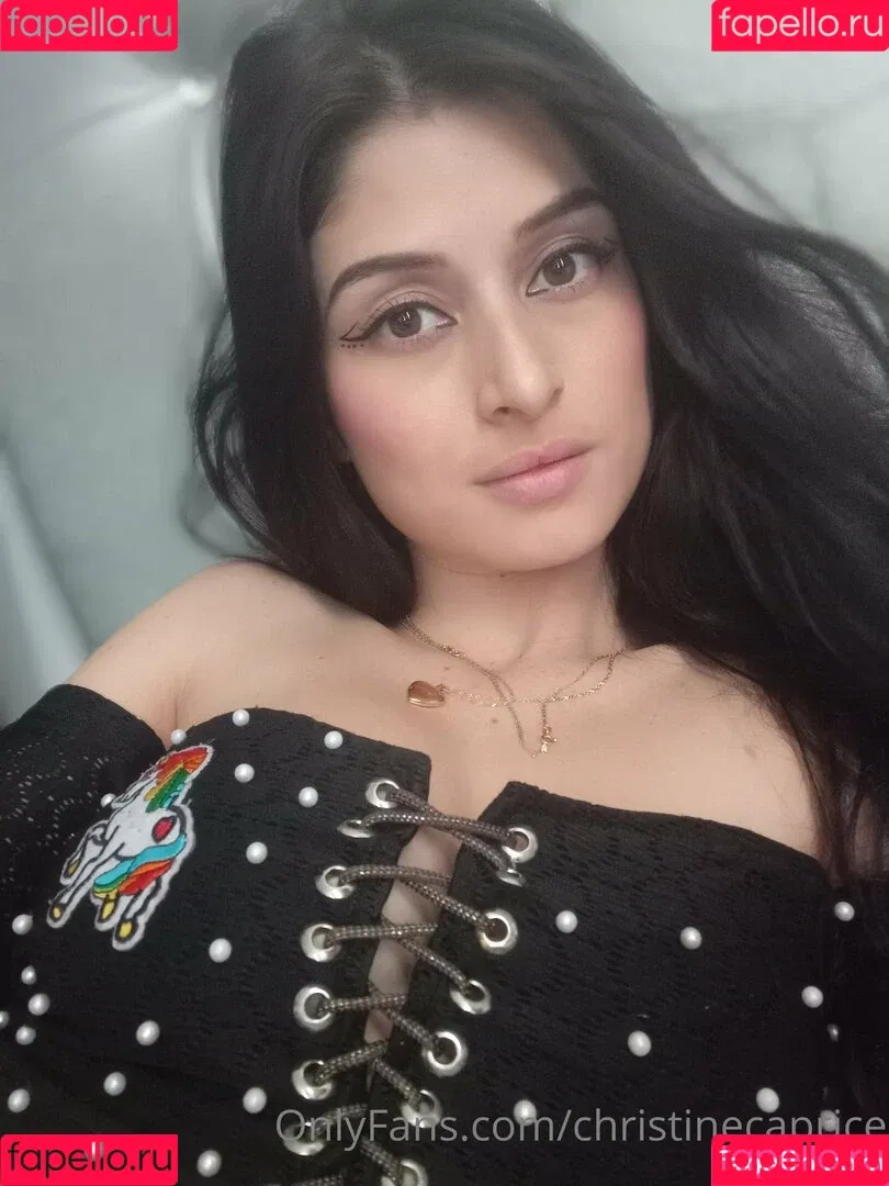 christinecaprice Onlyfans Photo Gallery 