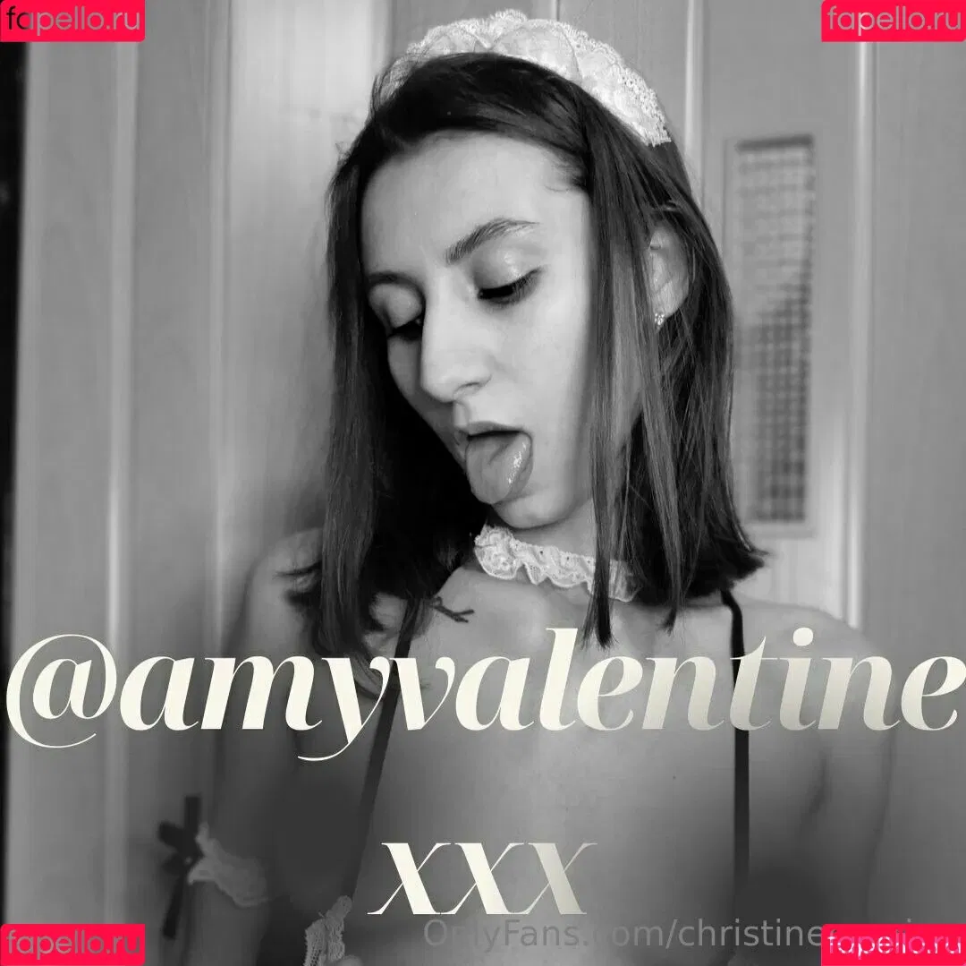 christinecaprice Onlyfans Photo Gallery 
