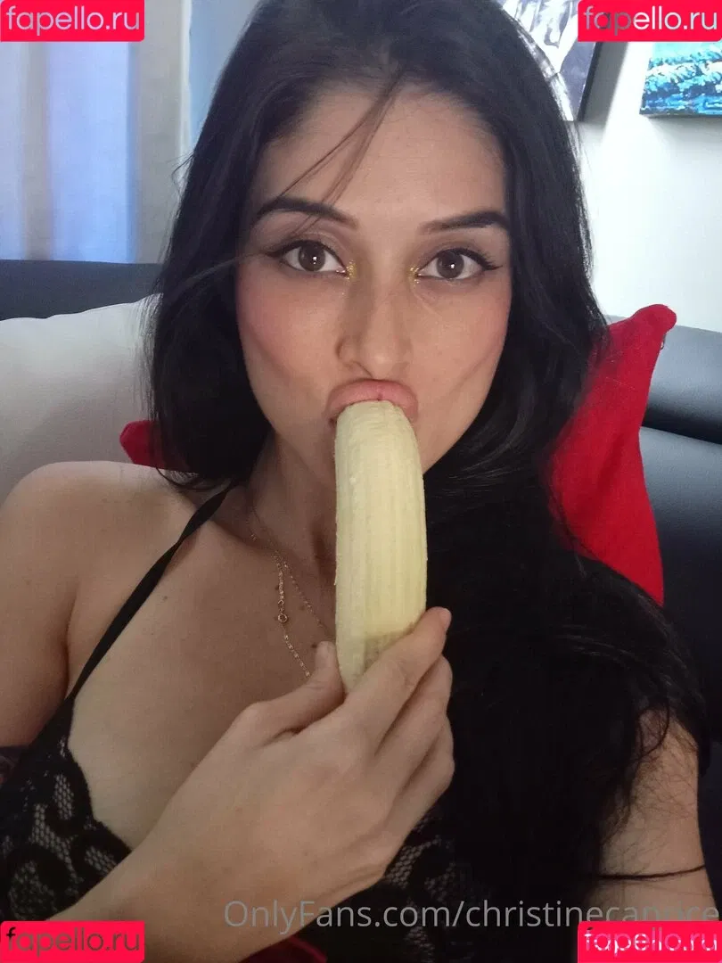 christinecaprice Onlyfans Photo Gallery 