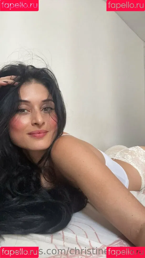 christinecaprice Onlyfans Photo Gallery 