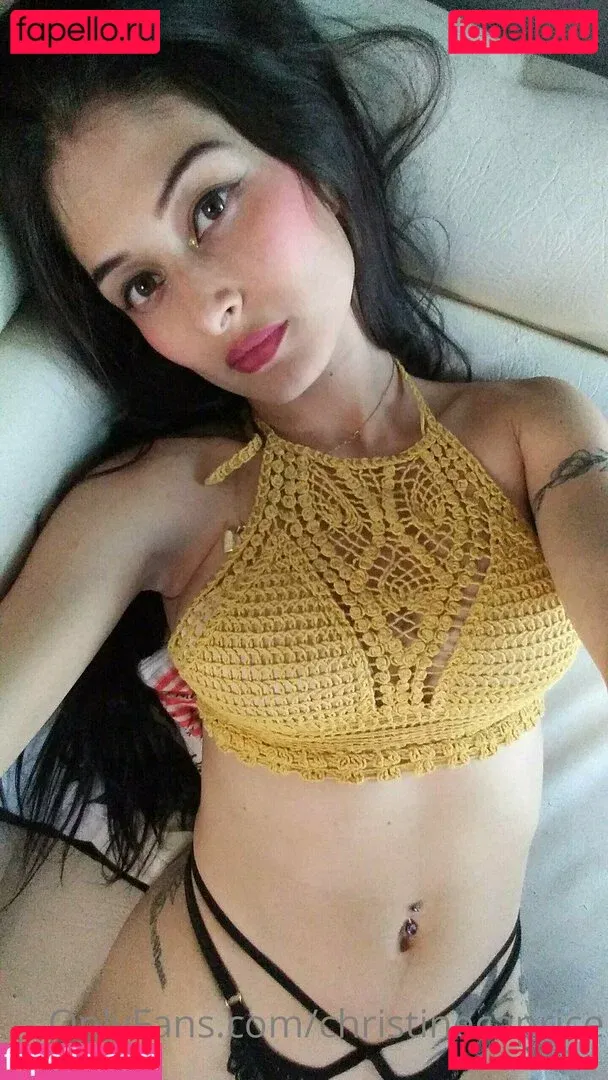 christinecaprice Onlyfans Photo Gallery 