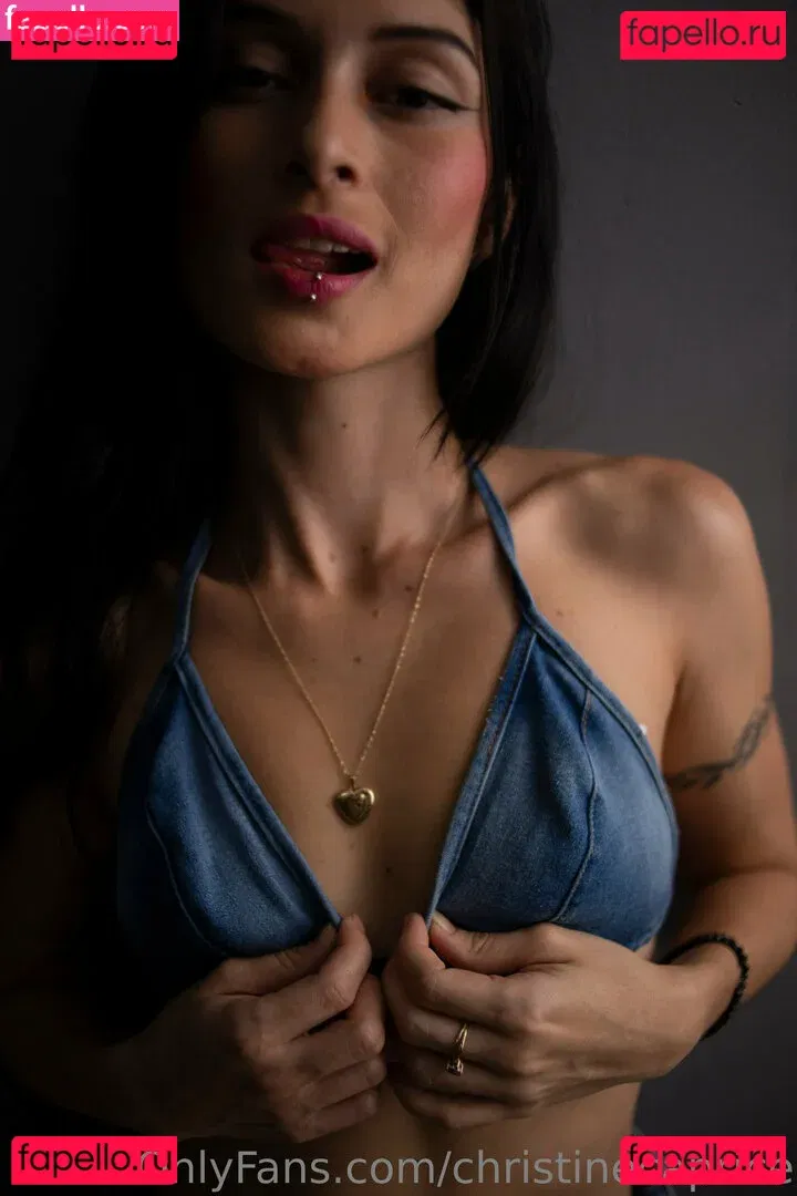 christinecaprice Onlyfans Photo Gallery 