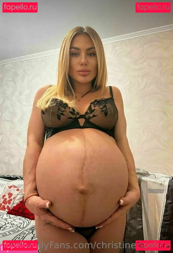 christinecaprice Onlyfans Photo Gallery 