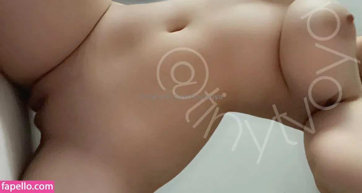 tinytvoya Onlyfans Photo Gallery 