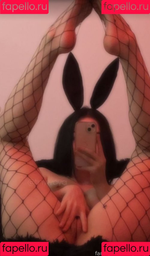 tinytvoya Onlyfans Photo Gallery 