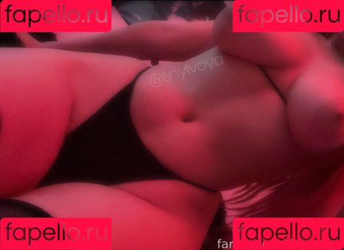 tinytvoya Onlyfans Photo Gallery 
